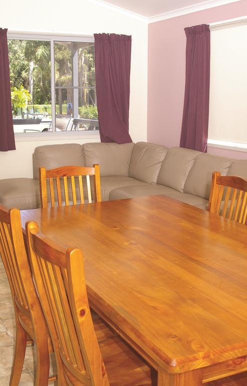 Smugglers Cove Holiday Village ฟอร์สเตอร์ ห้อง รูปภาพ
