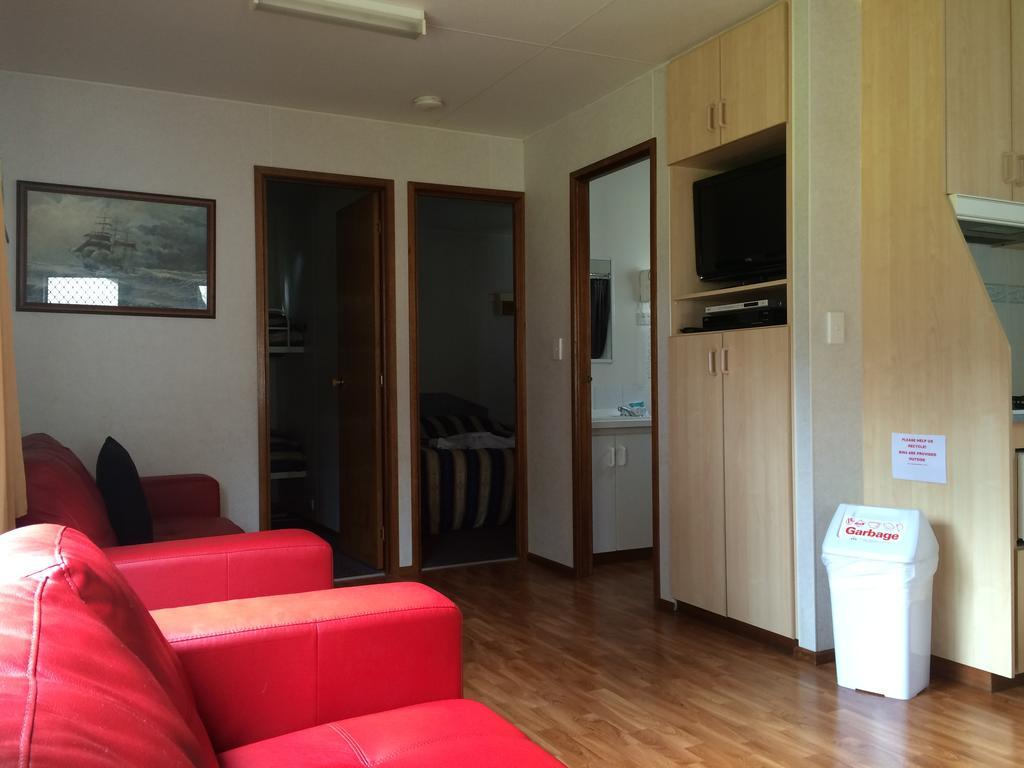 Smugglers Cove Holiday Village ฟอร์สเตอร์ ภายนอก รูปภาพ